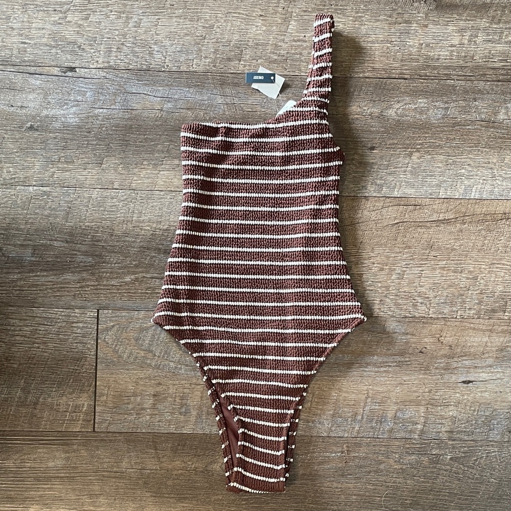 NWT Abercrombie & Fitch One shoulder Striped One Piece Swimsuit